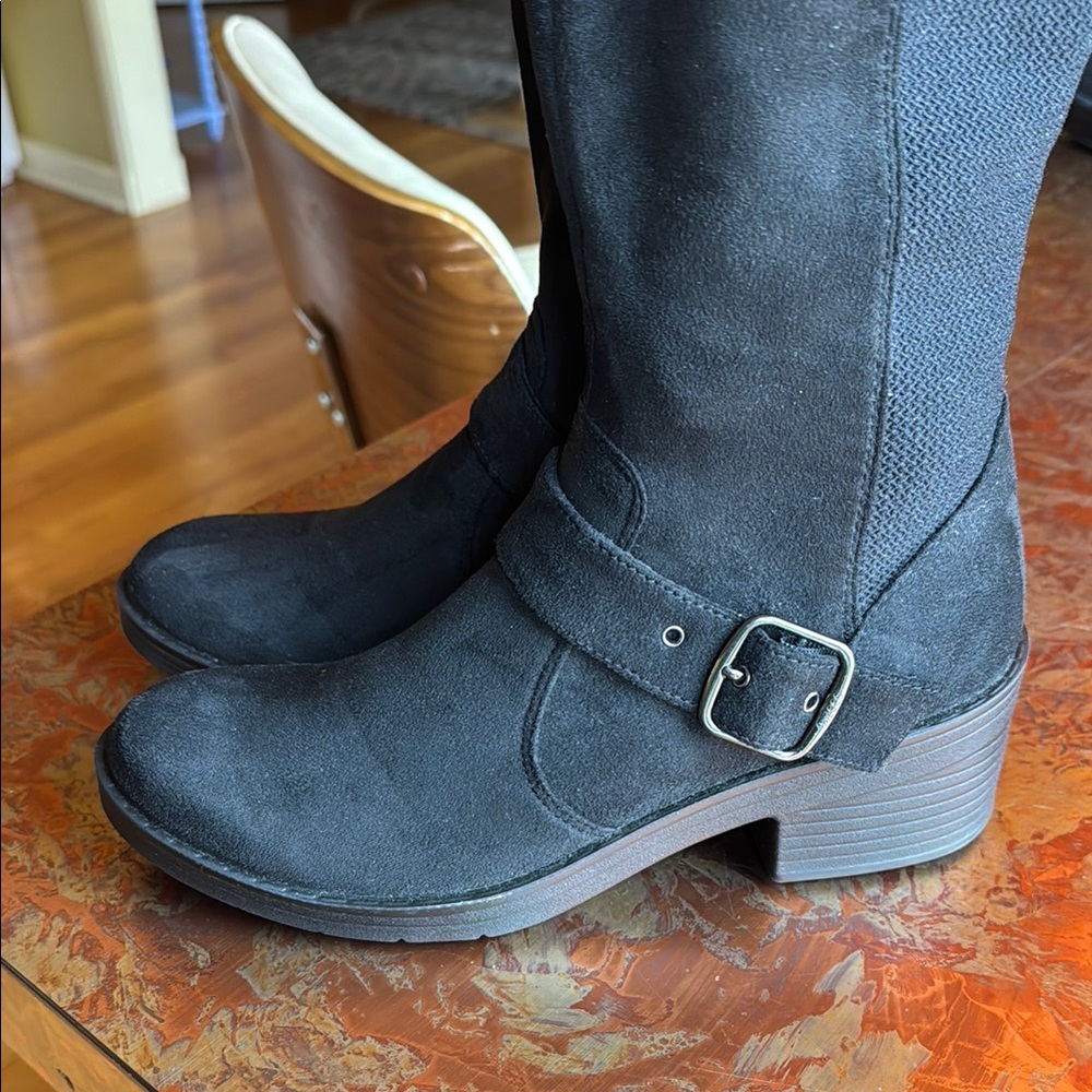 Life Stride Olympia Knee High Black Heeled Boots with Side Zipper and Buckle - Picture 9 of 12
